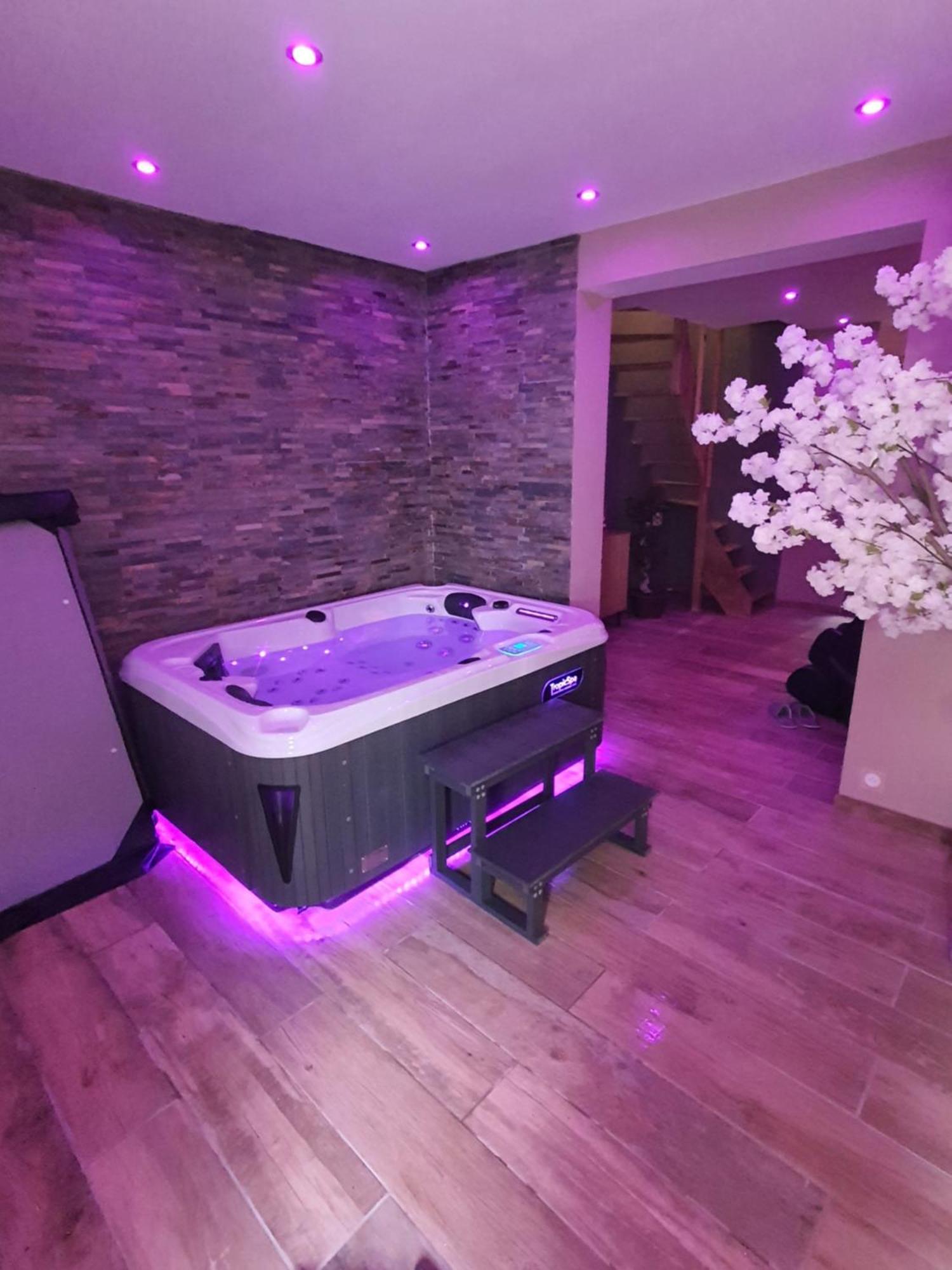 O Bonsai Spa Calais Buitenkant foto