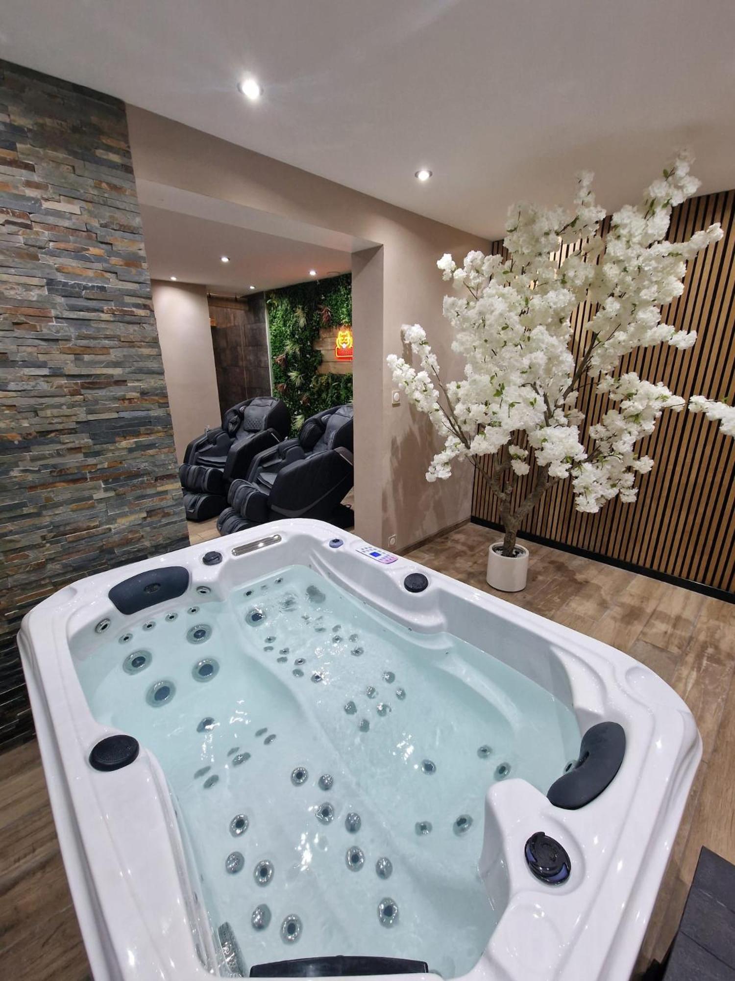 O Bonsai Spa Calais Buitenkant foto